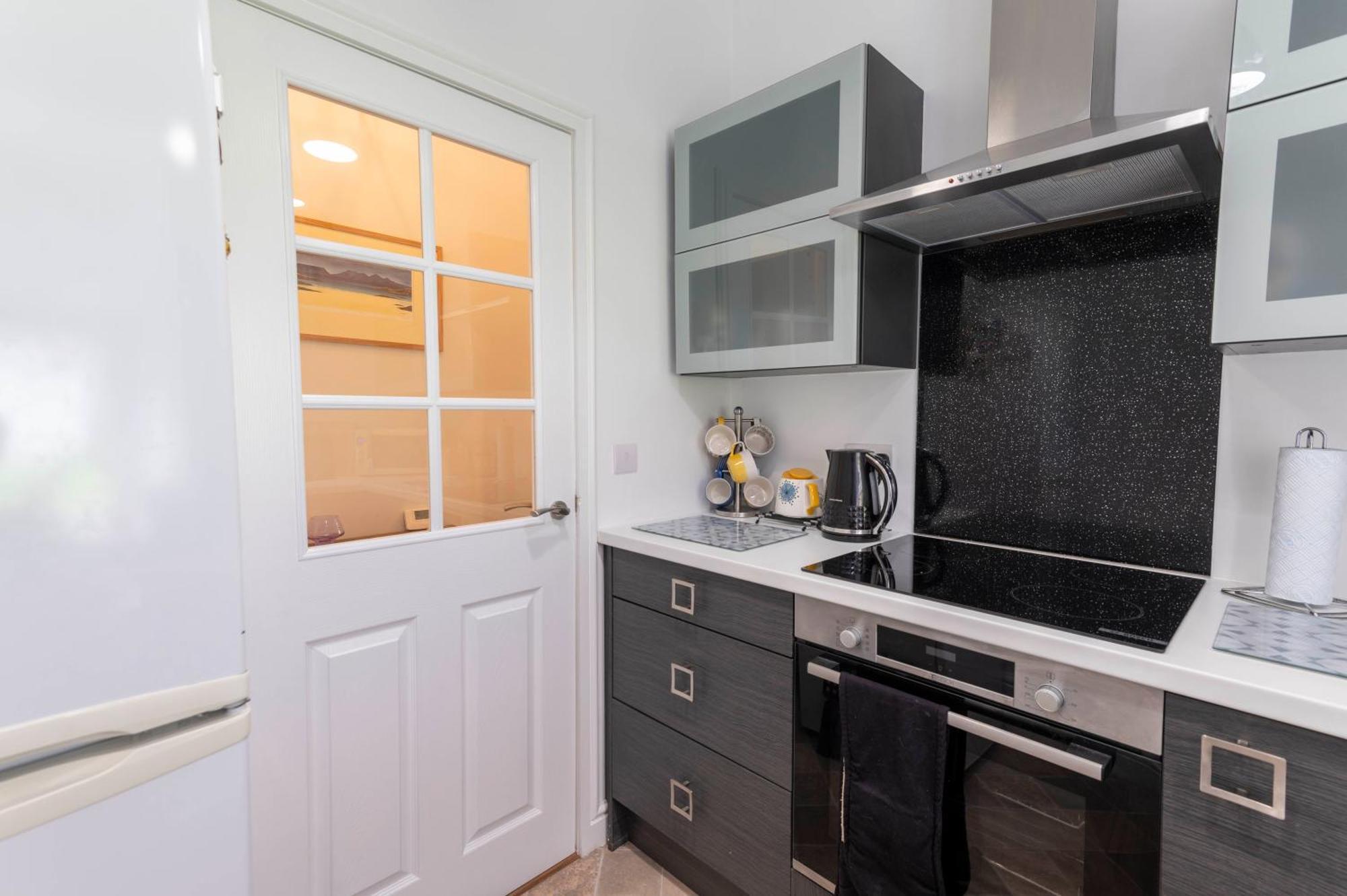 Spindrift Apartment Малейг Екстериор снимка